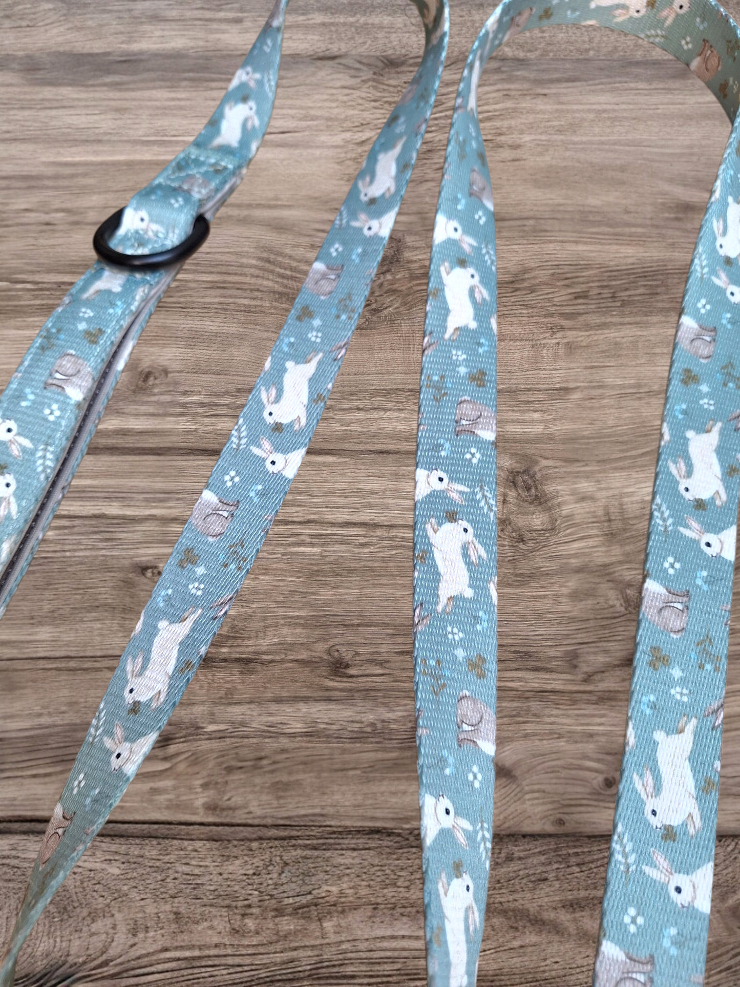 Dog Lead - Bouncing Bunnies