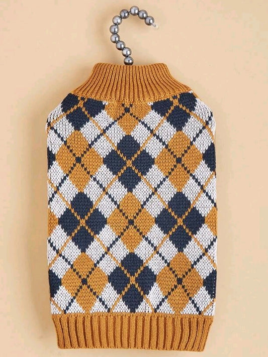 Dog sweater with argyle pattern on a beige background